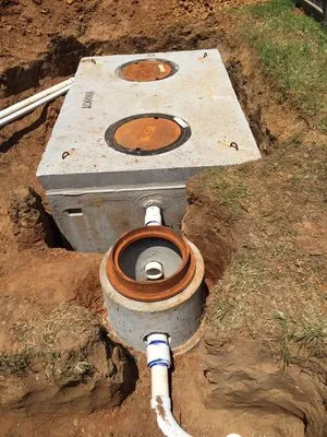 Precise H2O Plumbing Logo