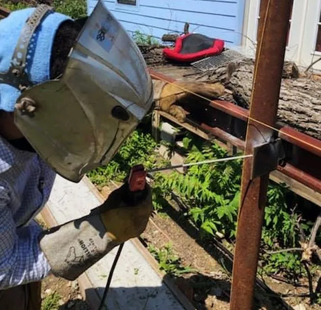 Slide of Precise Painting