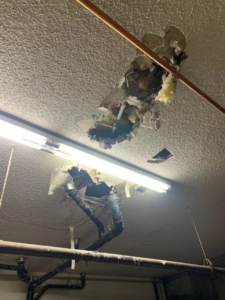 Slide of Premier Plumbing & Heating Too