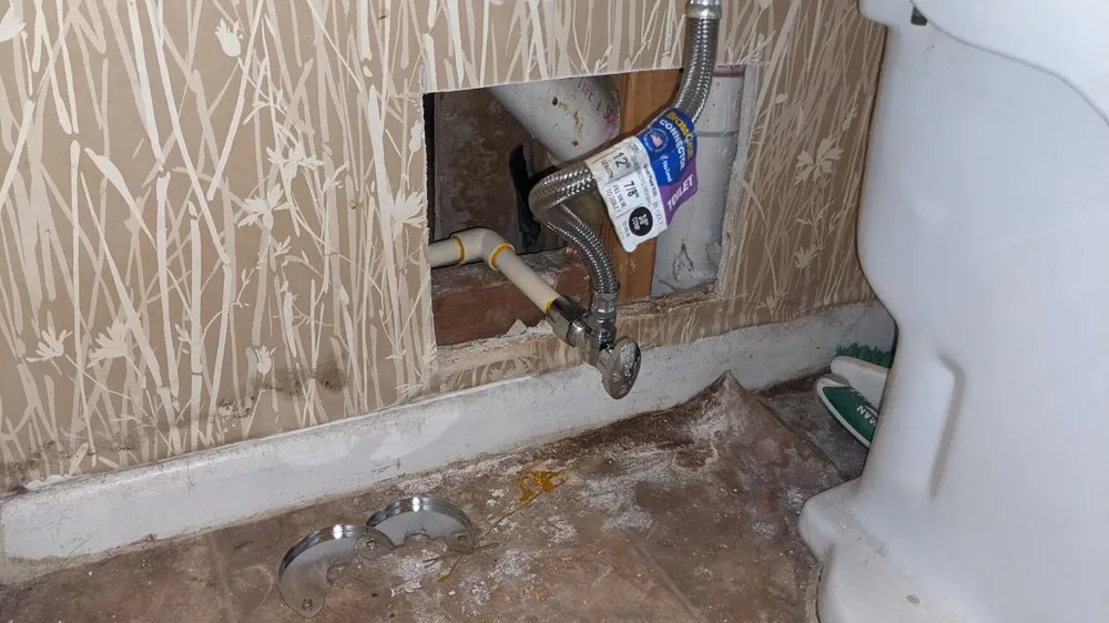 Slide of Premier Plumbing & Leak Detection