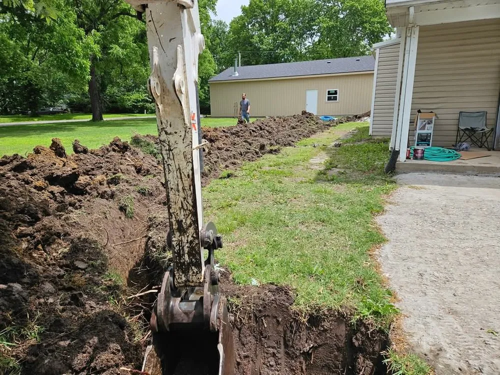 Top-rated water heater service service in Clinton, MO - Premier Plumbing Fixtures and Fiberglass Repair