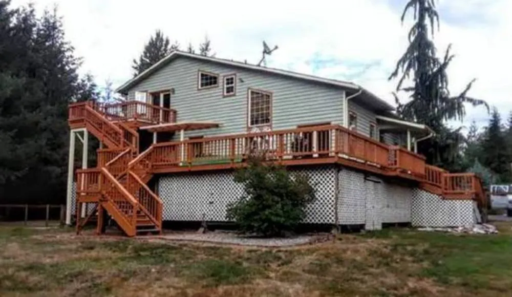 Slide of Prestige Painting and Construction