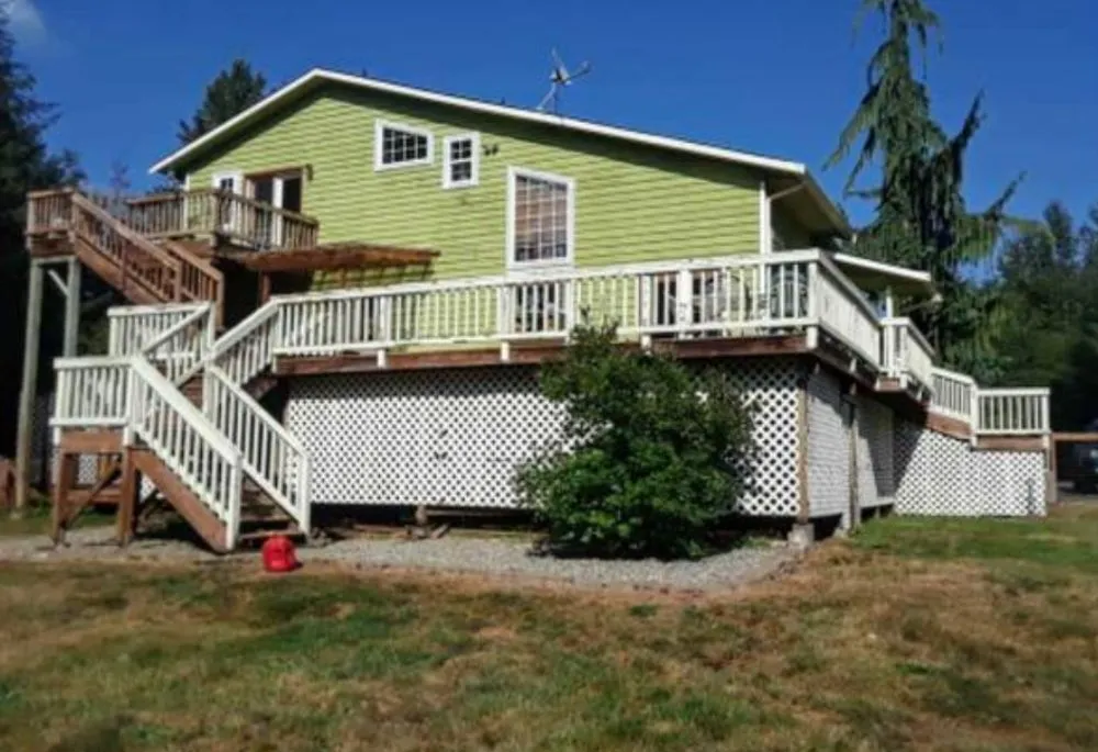 Slide of Prestige Painting and Construction