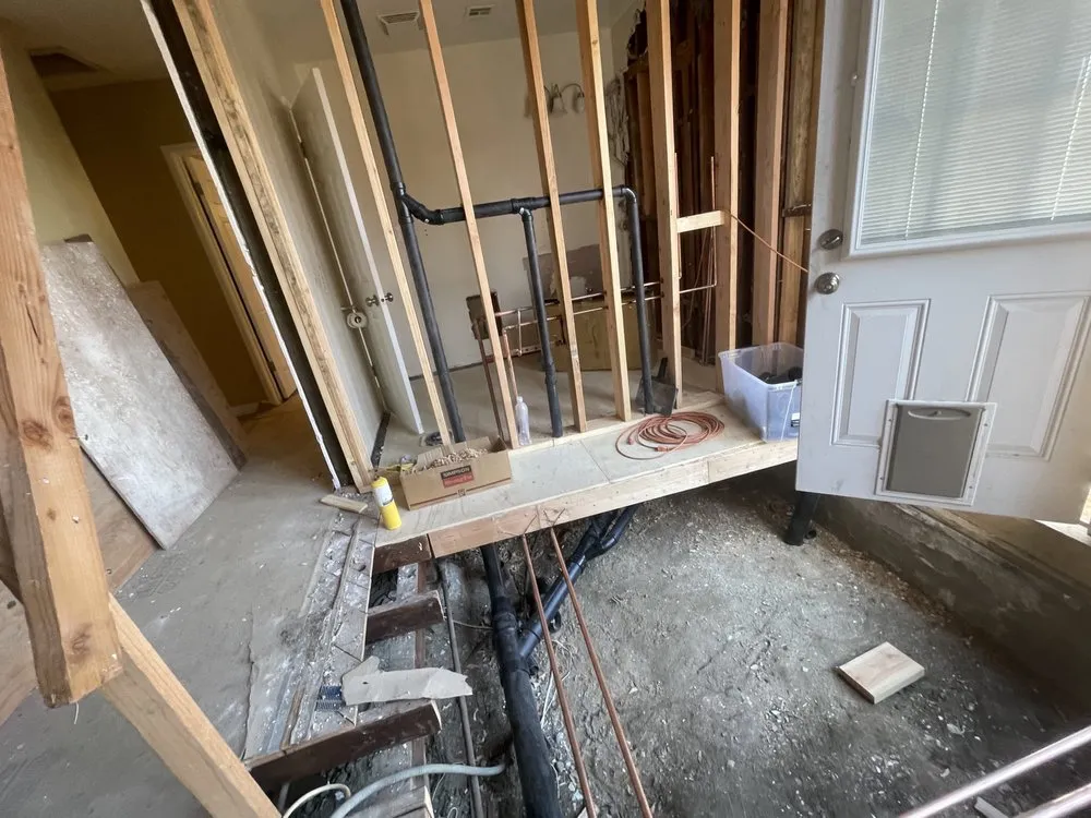 Slide of Pérez Re-Pipe and Plumbing