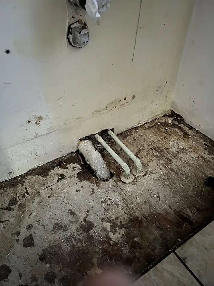 Quality drain cleaning for homes in Norwalk, CA by Pérez Re-Pipe and Plumbing