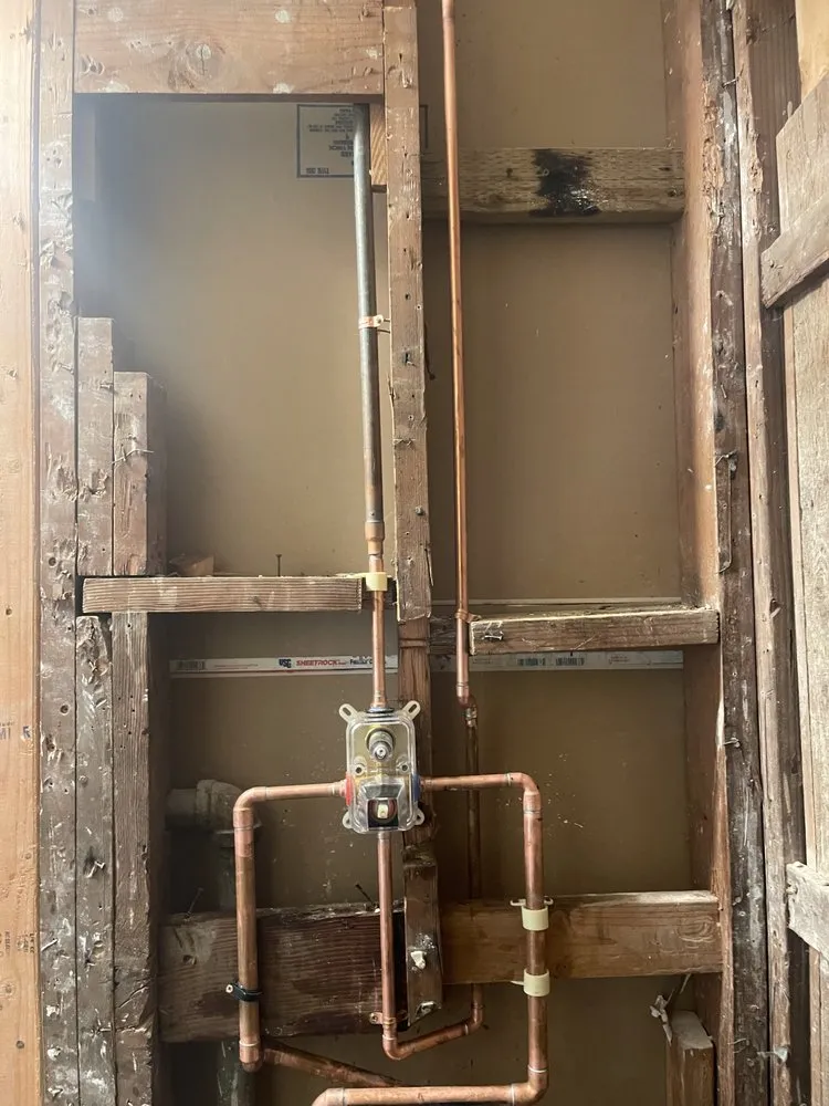 Slide of Pérez Re-Pipe and Plumbing