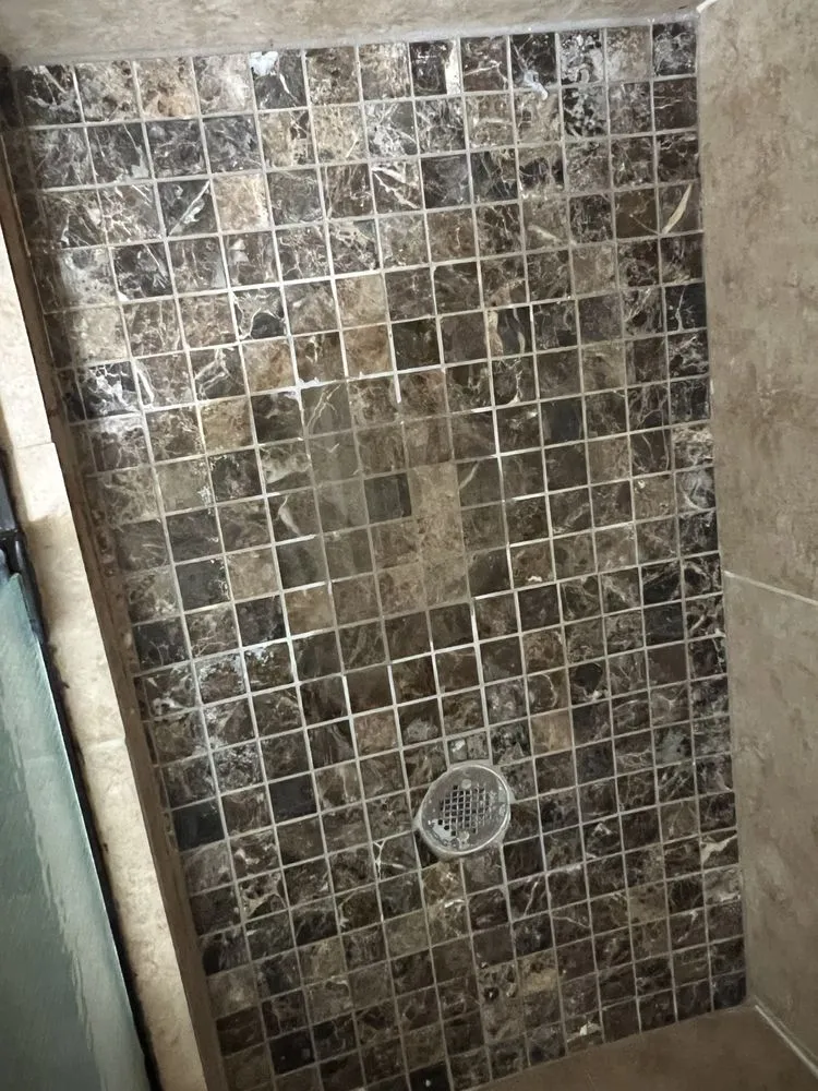 Slide of Prezision Construction