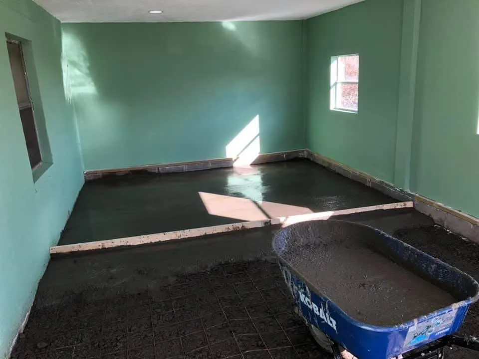 Slide of Priddy painting service