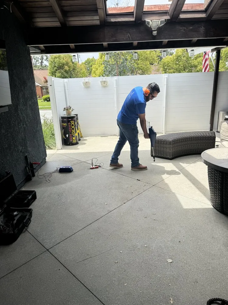 Slide of Prime Alternative