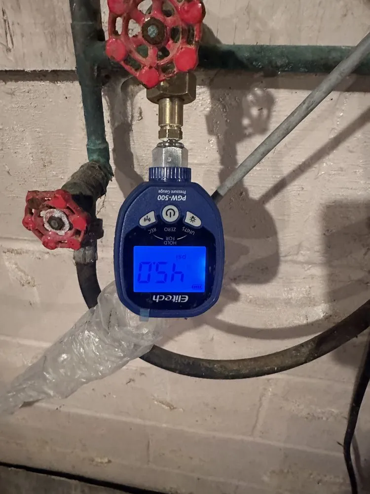 Slide of Prime Line And Leak Detection