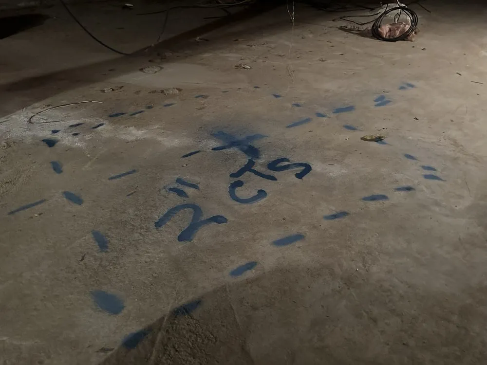 Slide of Prime Line And Leak Detection