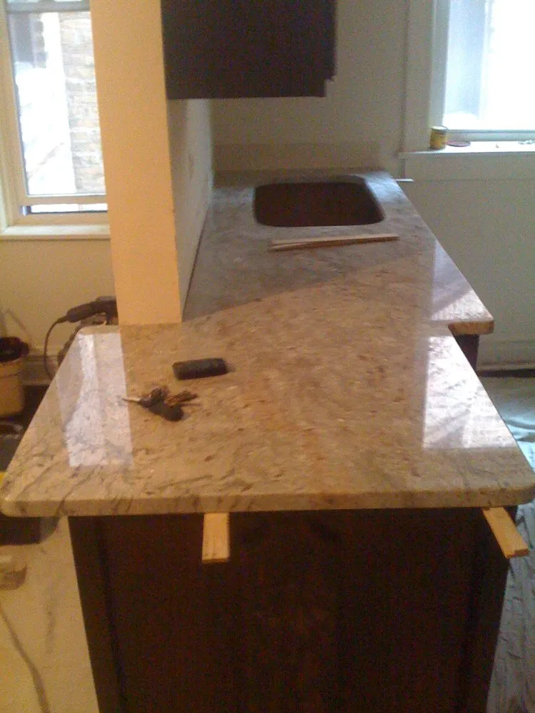 Quality leak detection experts serving Chicago, IL - Primo Carpentry