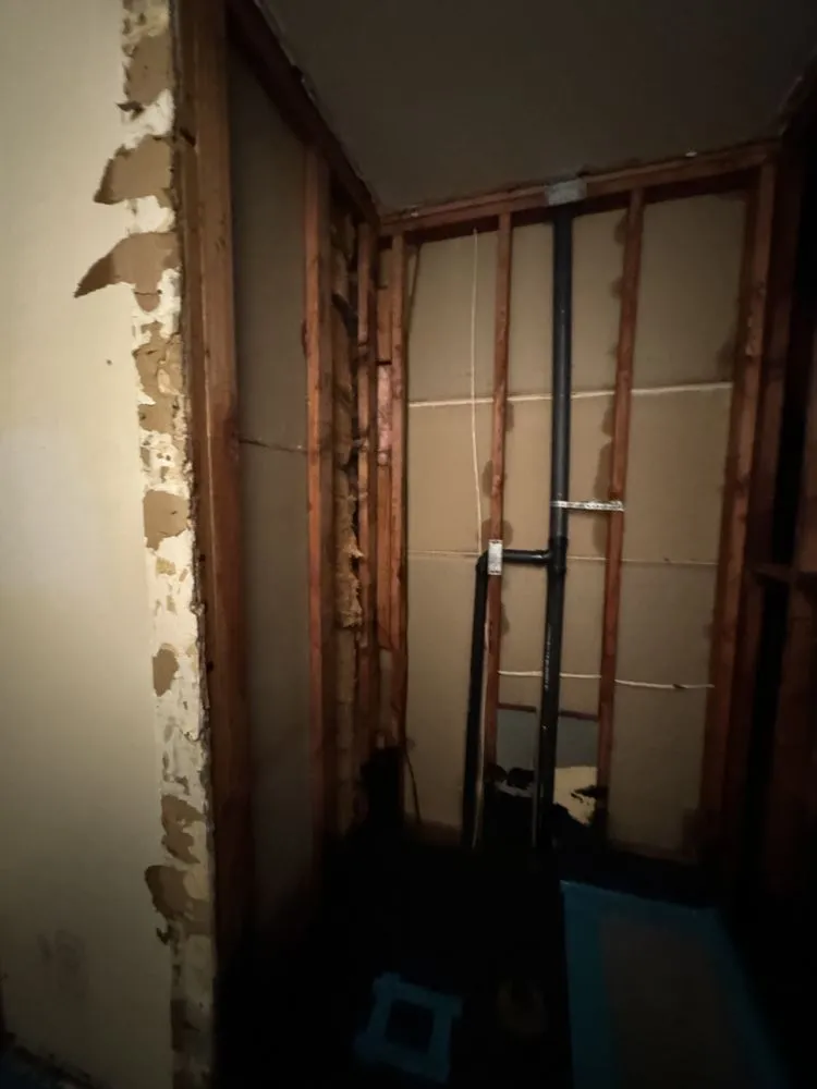 Slide of Pris Construction