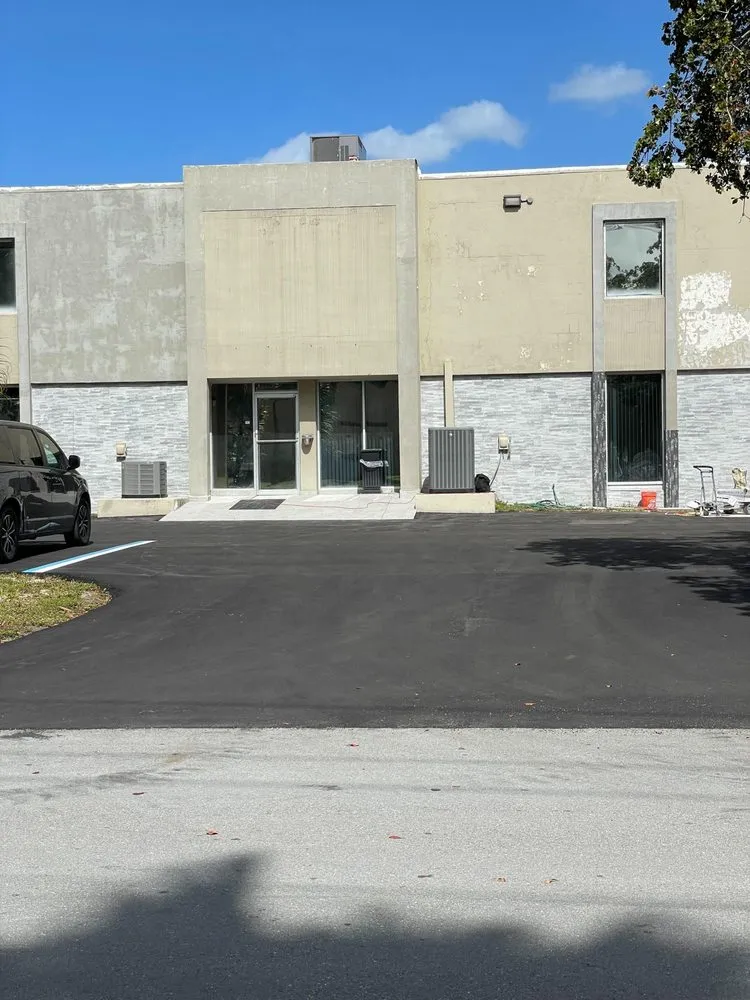 Emergency plumbing repair service in Pompano Beach, FL - Priscilla's Plumbing