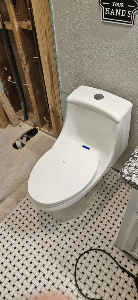 Emergency plumbing repair for homes in Ennis, TX by Pro Choice Plumbing