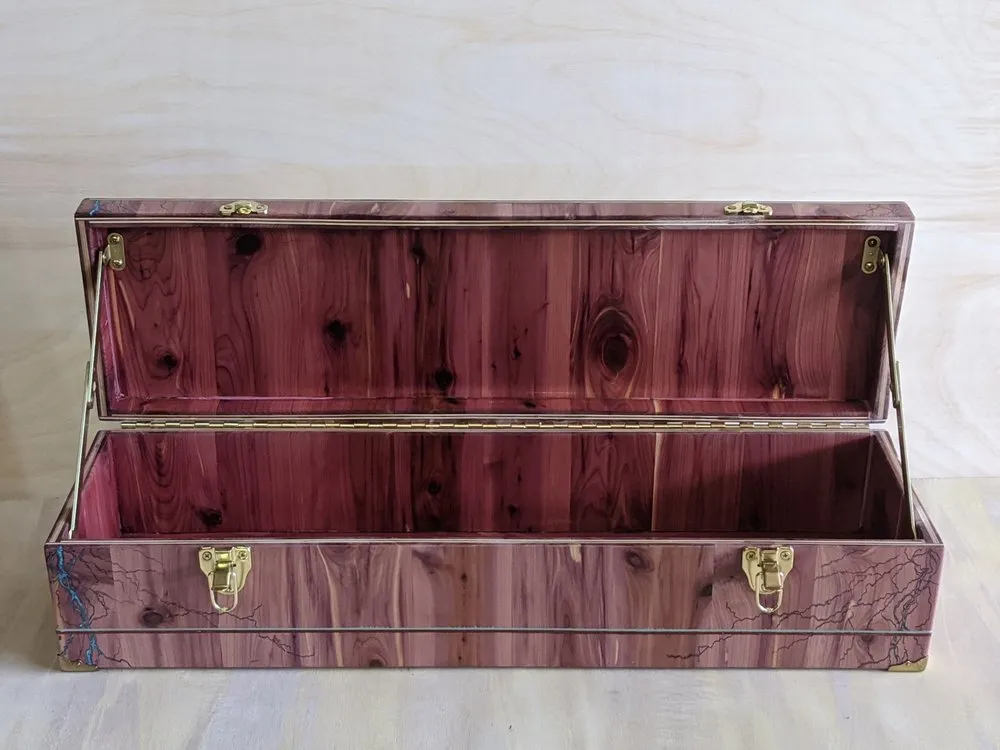 Slide of Pro Contract & Desgin