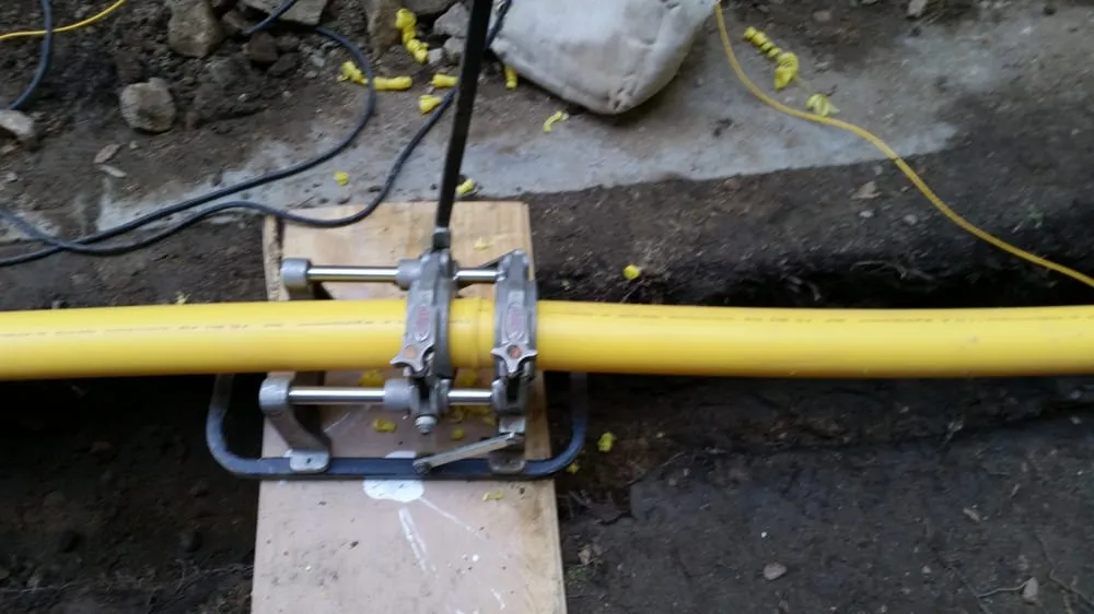 Emergency plumbing repair in Los Angeles, CA by Pro Flow Rooter & Plumbing