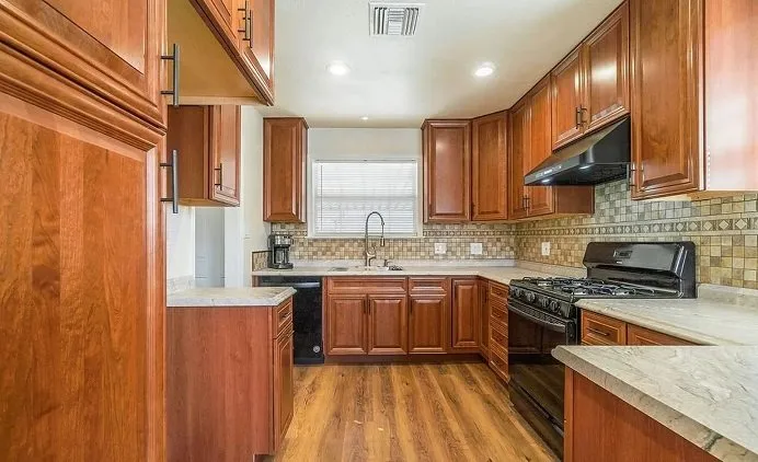 Quality leak detection experts serving Arcadia, CA - Pro Handyman House Doctor