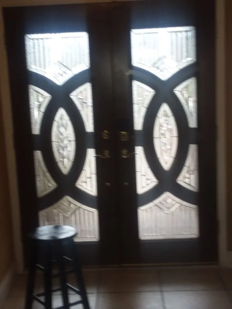 Slide of Pro Handyman House Doctor