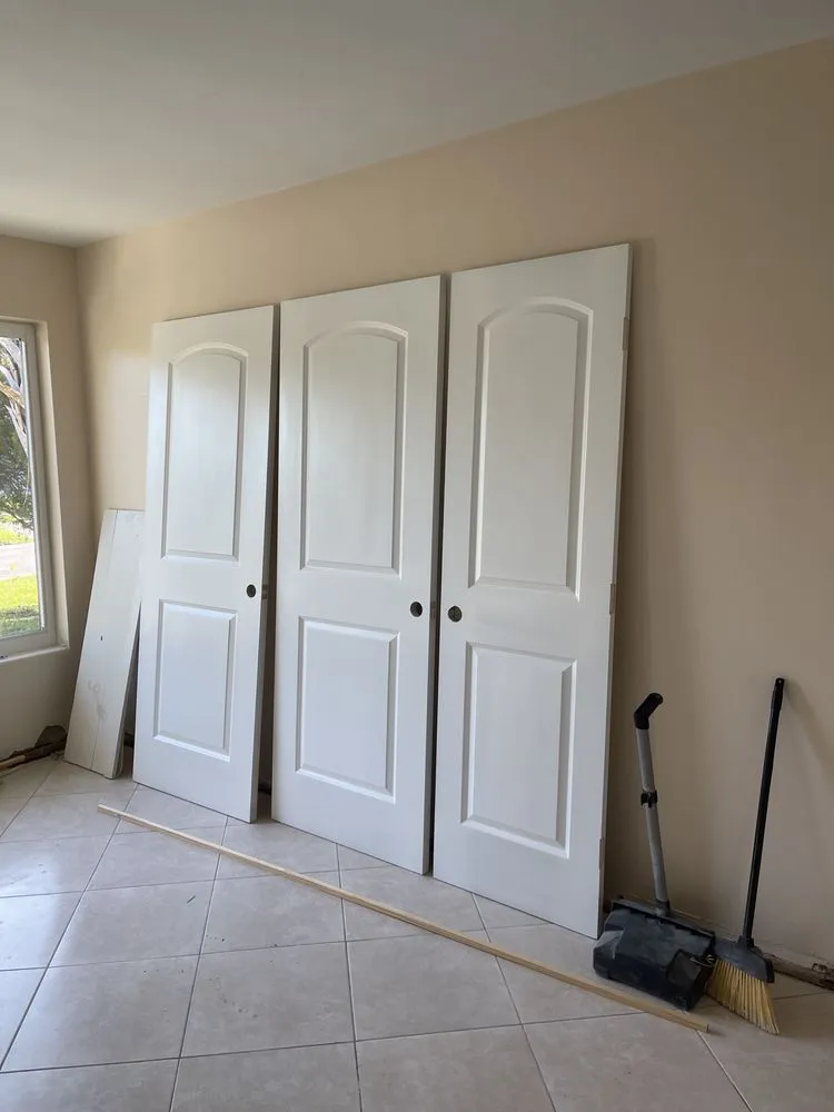 Slide of Pro Handyman Tom Pichardo