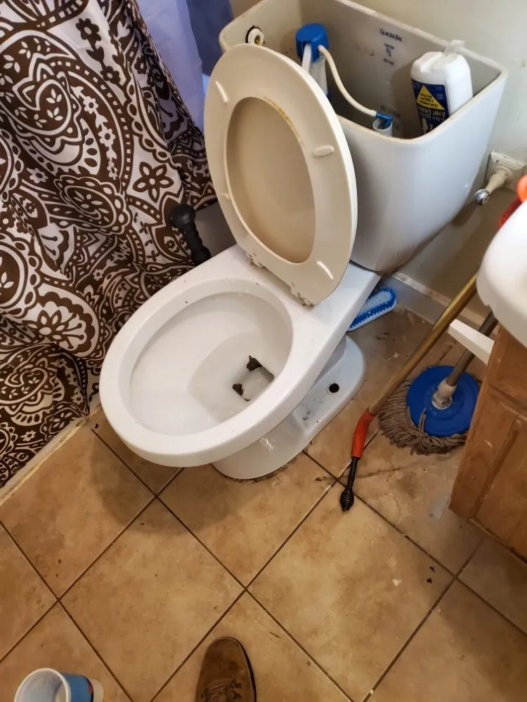 Slide of PRO-LINE Piping & Heating