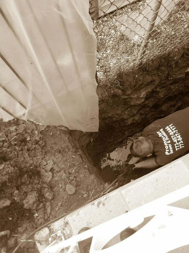 Slide of Pro Master Real-estate, Trucks, Sewer & Plumbing