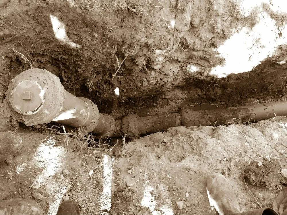 Slide of Pro Master Real-estate, Trucks, Sewer & Plumbing