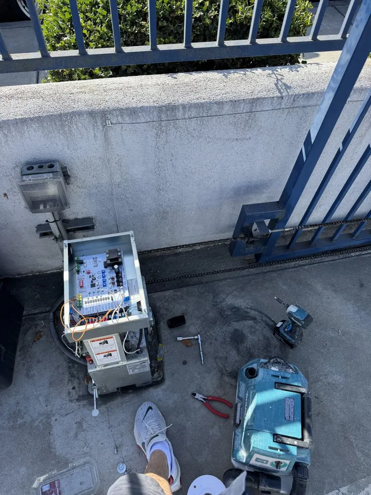 Slide of Pro Max Construct