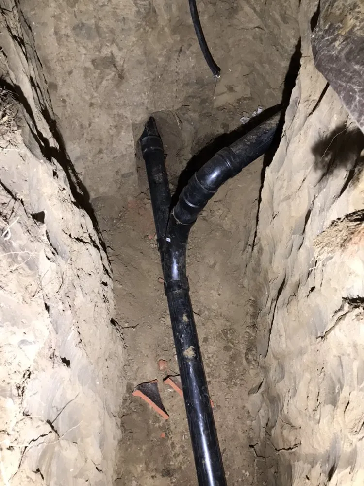 Slide of Pro Plumbers 24/7