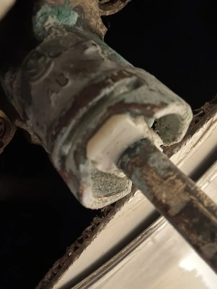 Slide of Pro Plumbers 24/7