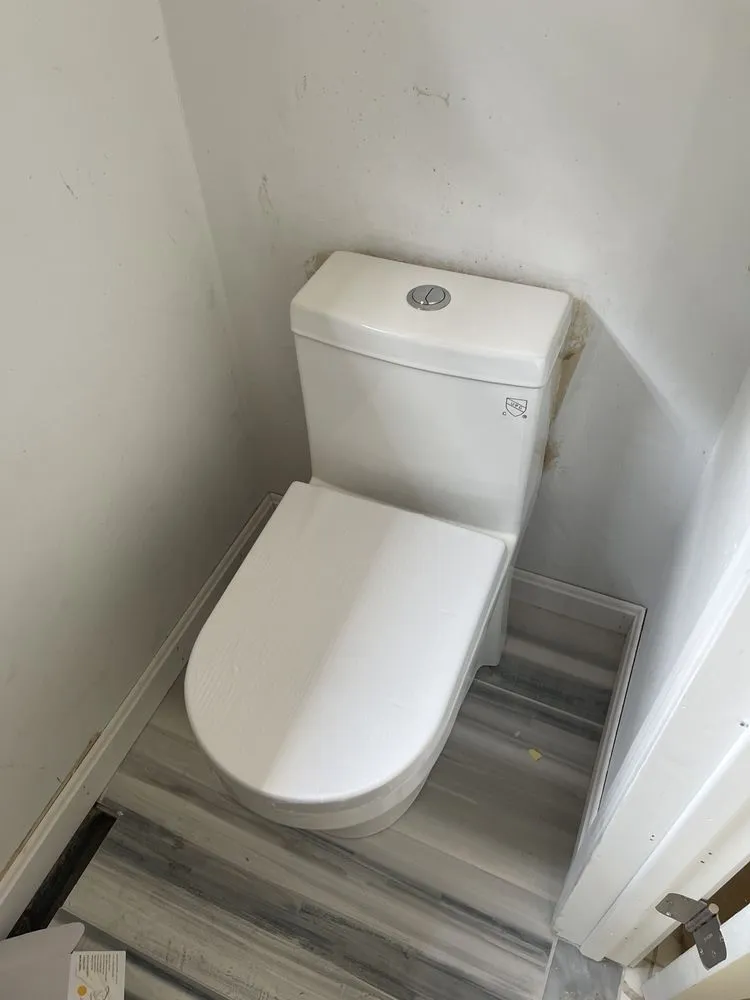 Slide of Pro Plumbers