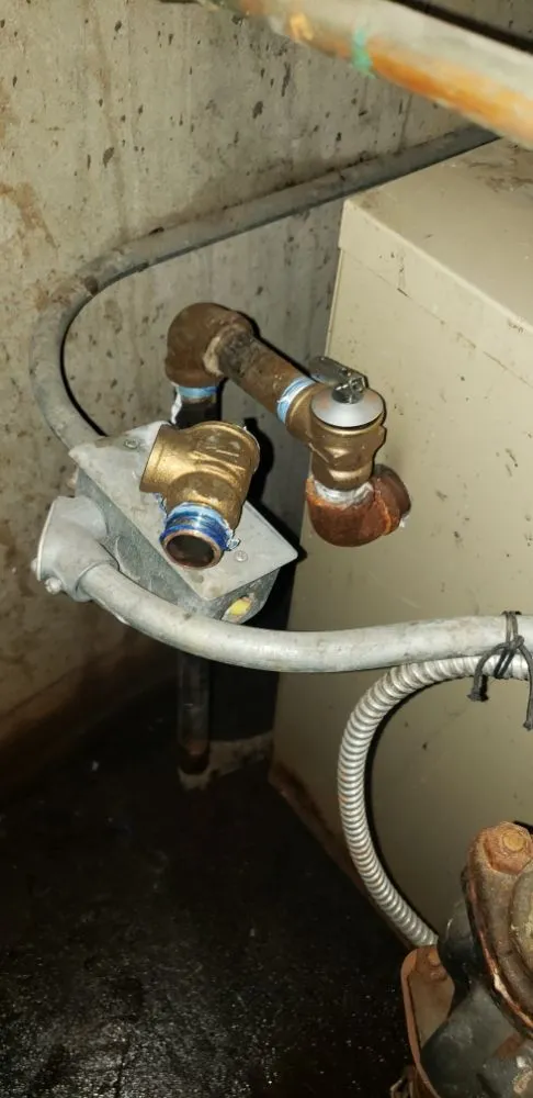 Emergency water heater service service in Glendale, NY - Pro Plumbing & Heating