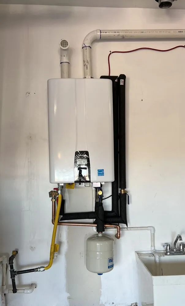 Slide of Pro plumbing & Mechanical