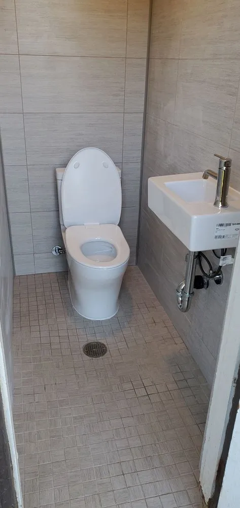 Slide of Pro Plumbing Services