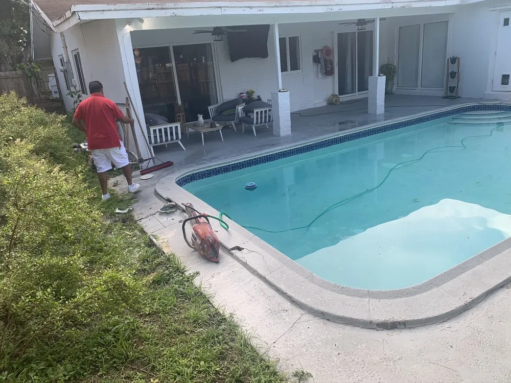 Slide of Pro Pool Leaks