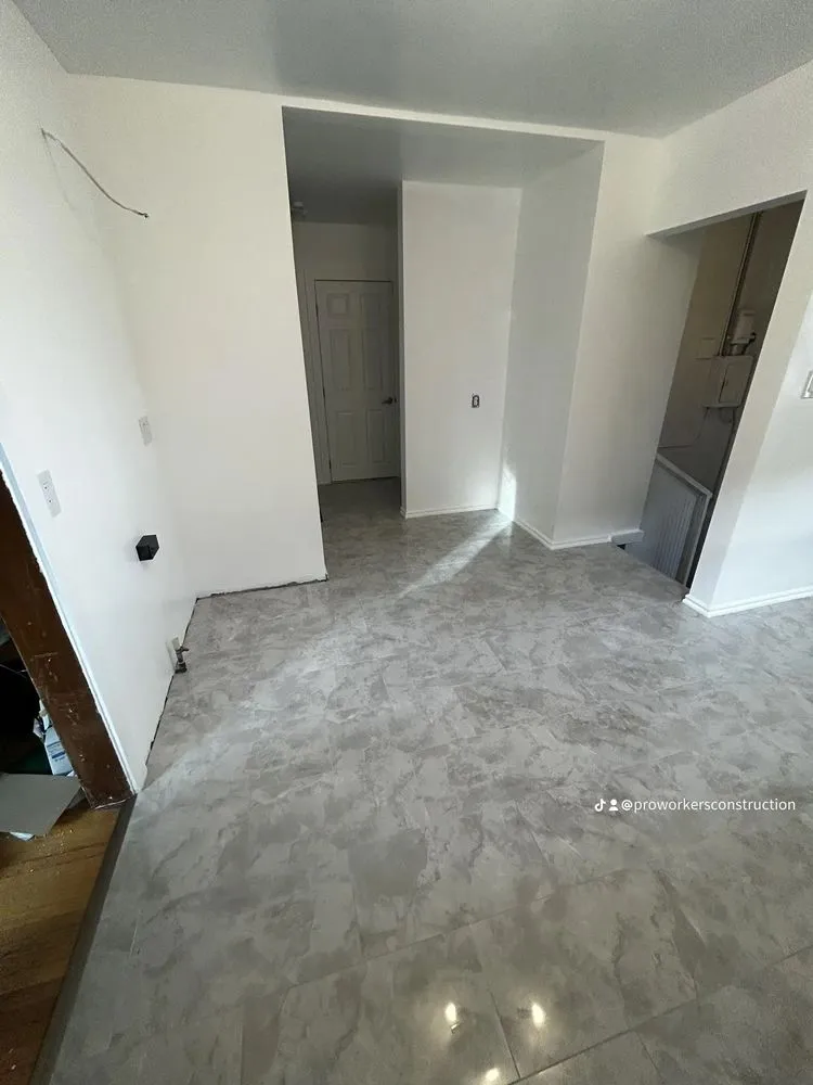 Slide of Pro Workers Construction