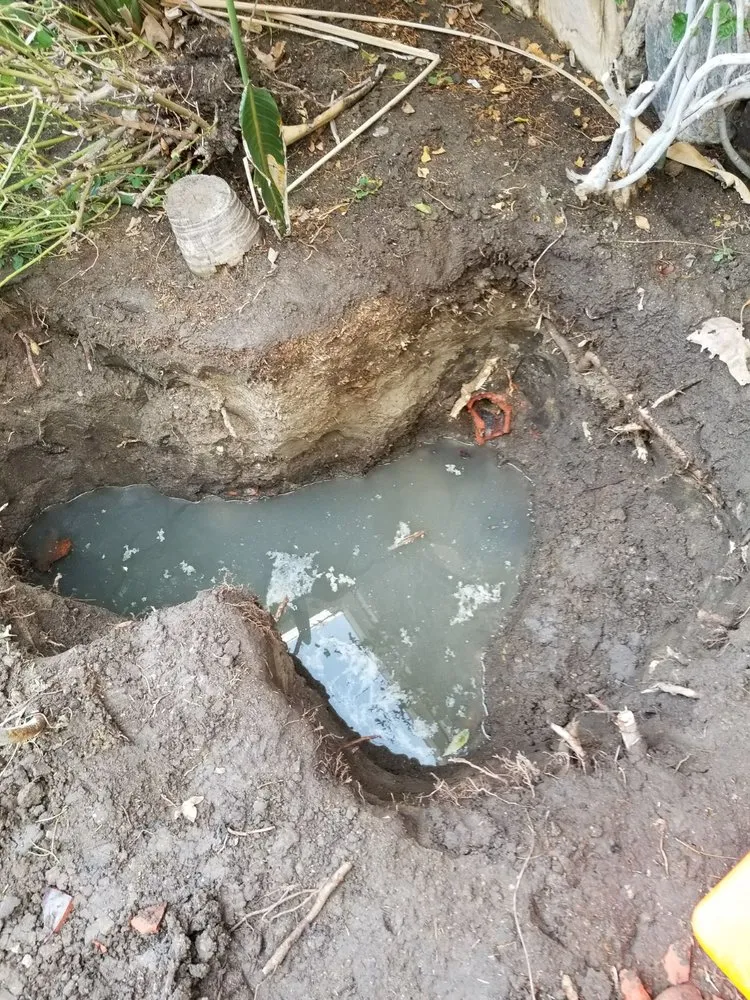 Slide of Professional Plumbing Solutions