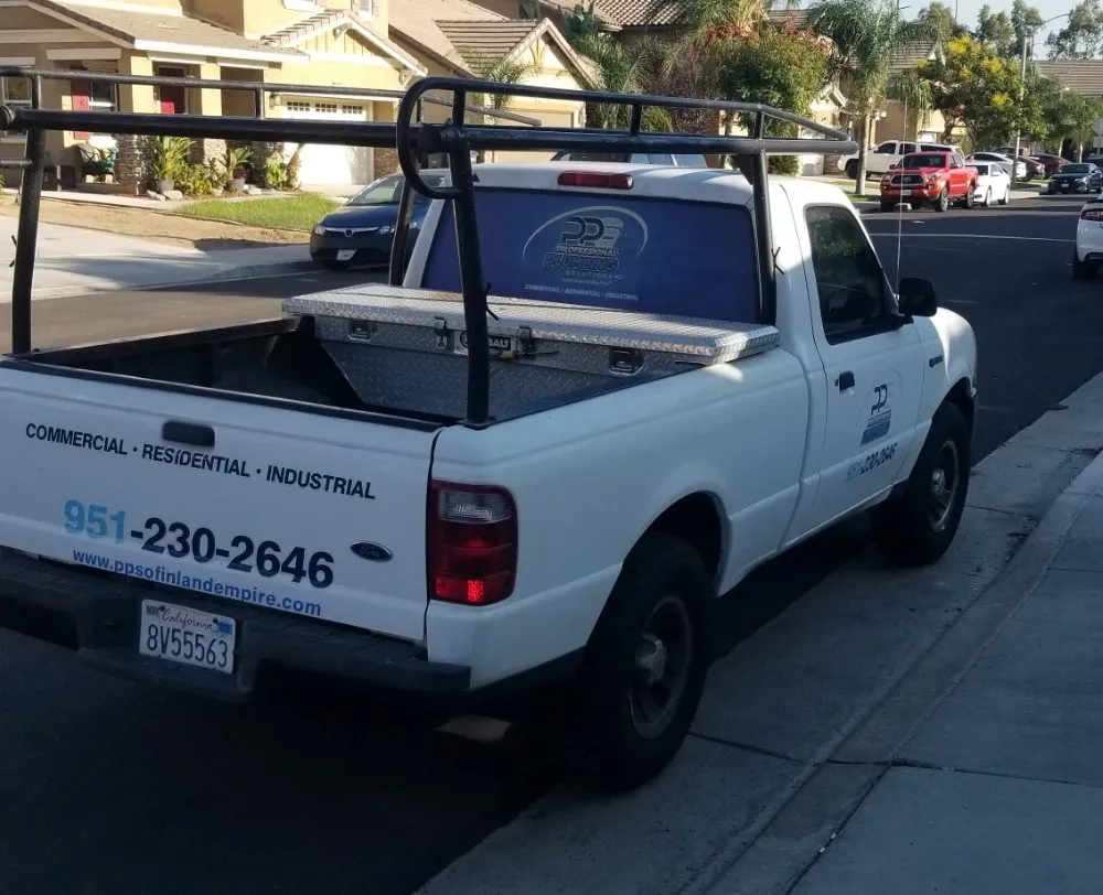 Slide of Professional Plumbing Solutions