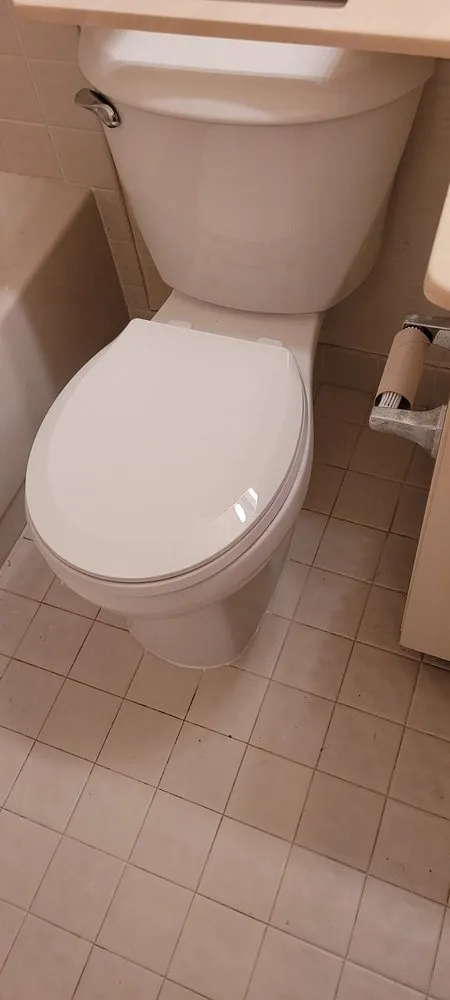 Reliable emergency plumbing experts serving Deerfield Beach, FL - Professional Poo Services