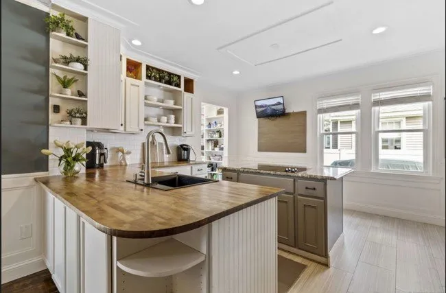 Slide of ProFix Services