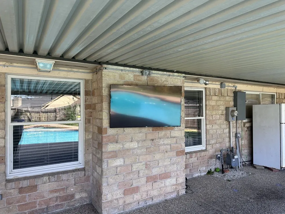 Slide of Prominent Home Services