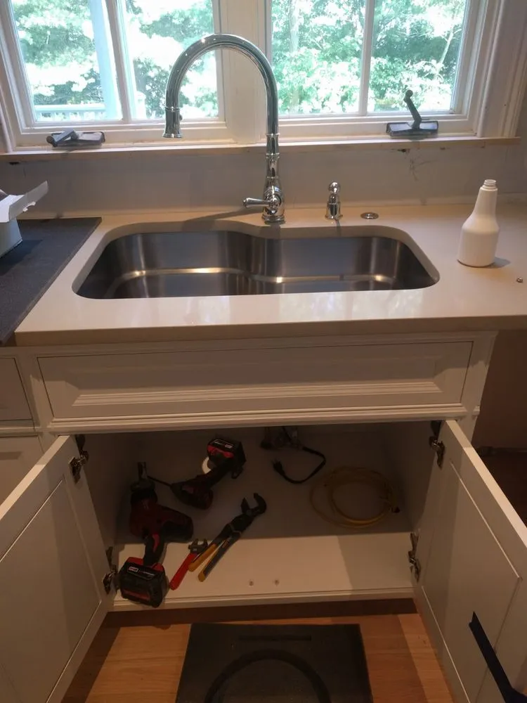 Reliable emergency plumbing service in Milton, MA - Proto Plumbing & Heating