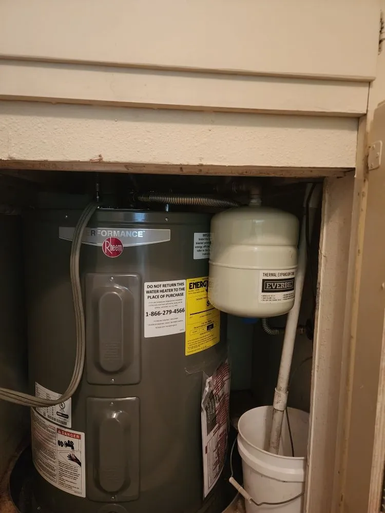 Reliable water heater service in Cibolo, TX by ProToCall Plumbing