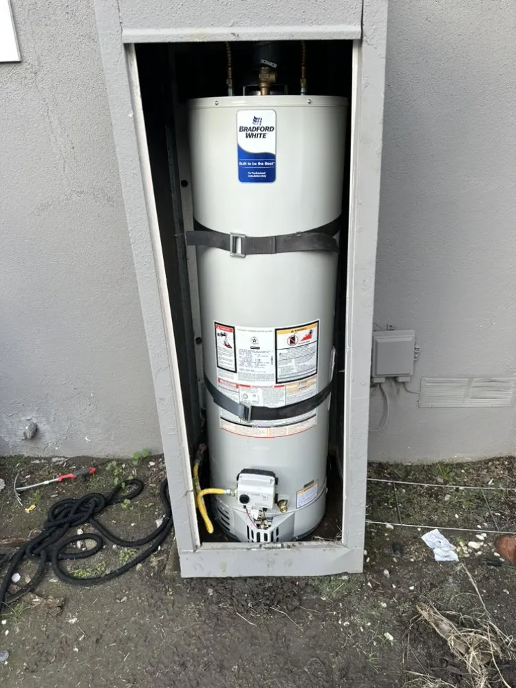 Reliable water heater service for homes in Long Beach, CA by Purua Plumbing