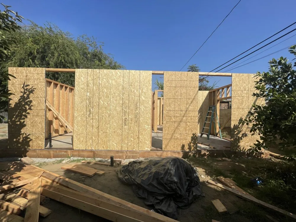 Slide of Qing Construction