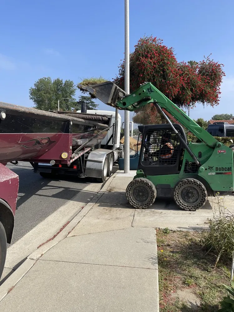 Slide of Qing Construction