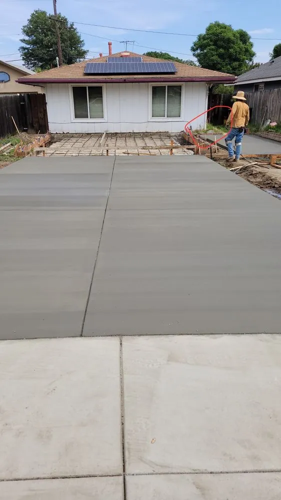 Slide of Qing Construction