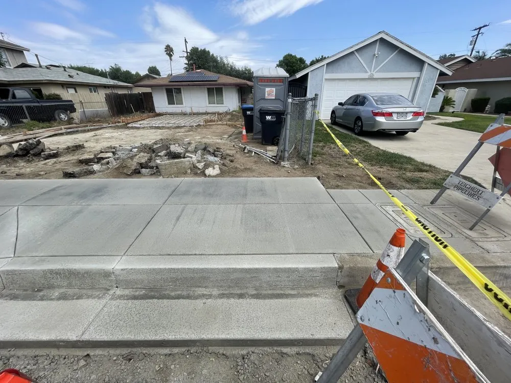 Slide of Qing Construction
