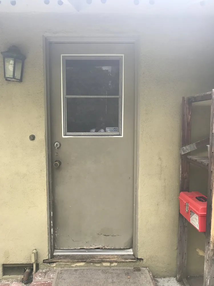 Slide of QMR Home Improvements