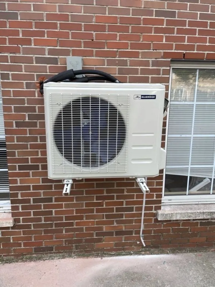 Slide of Qualified Master Contractor